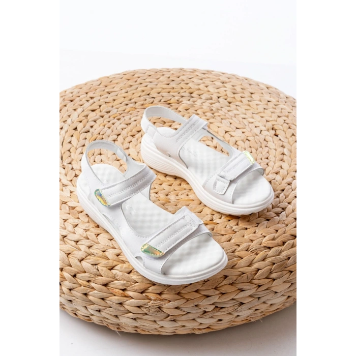 DM-363  Beyaz Baret Cırtlı Dikişli Günlük Kadın Sandalet