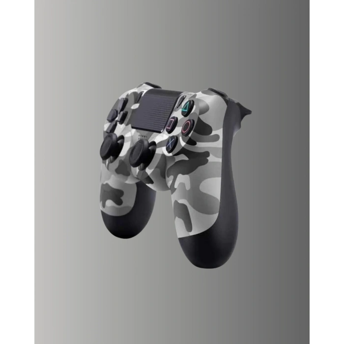 Ergonomik Tasarımlı Oyun Kolu – Hassas Tetikler ve Analog Stickler