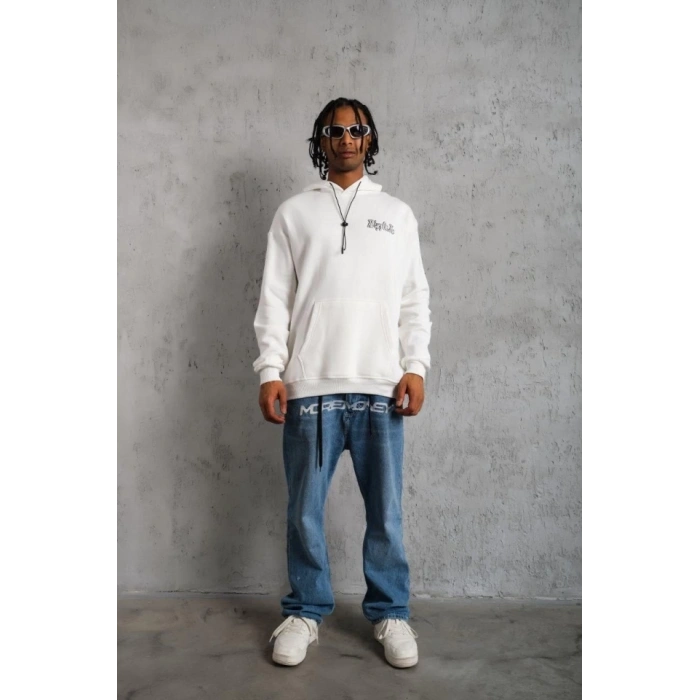 Erkek Oversize Üç İplik Kapüşonlu Sweat – Kol Ve Etek Ribana Detaylı, Ön Ve Sırt Baskılı, Kanguru Cepli Rahat Kalıp Model - Beyaz