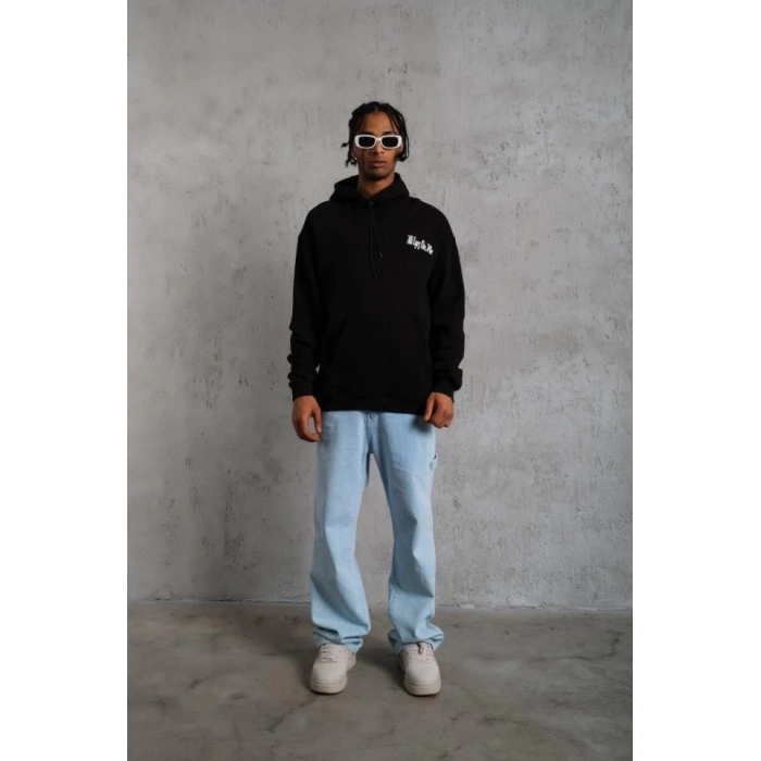 Erkek Oversize Üç İplik Kapüşonlu Sweat – Siyah Kol Ve Etek Ribana Detaylı, Ön Ve Sırt Baskılı, Kanguru Cepli Rahat Kalıp Model