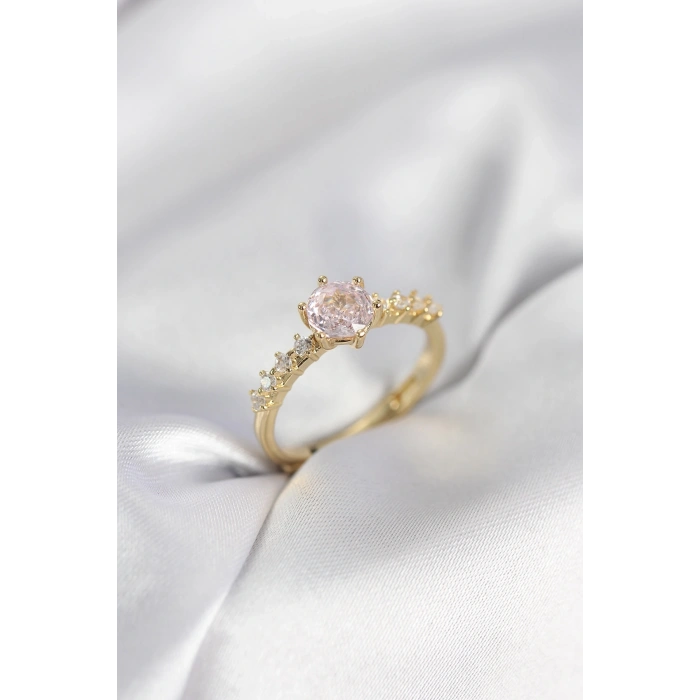 Gold Renk Pembe Tek Taş Model Zirkon Taşlı Kadın Yüzük