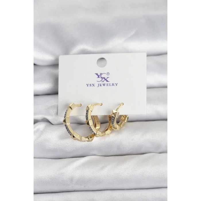 Gold Renk Zirkon Taşlı Kadın Küpe