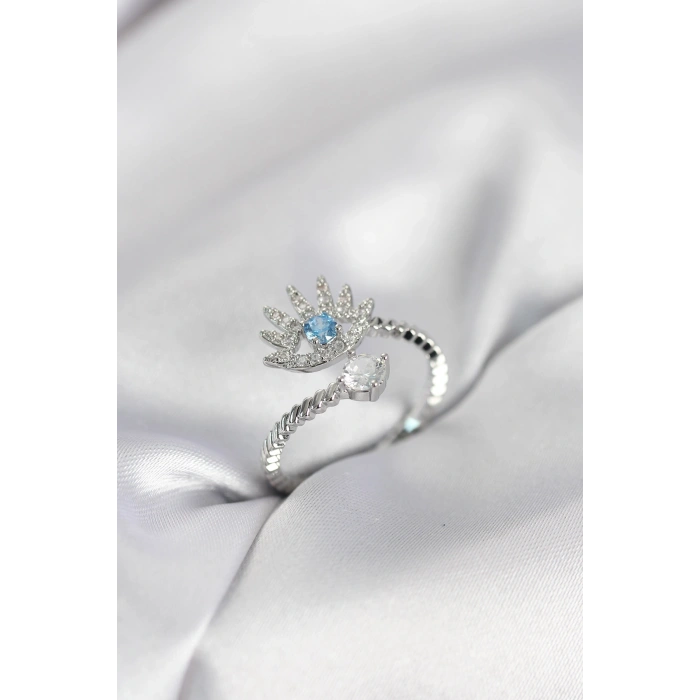 Gümüş Renk Göz Model Zirkon Taşlı Kadın Yüzük