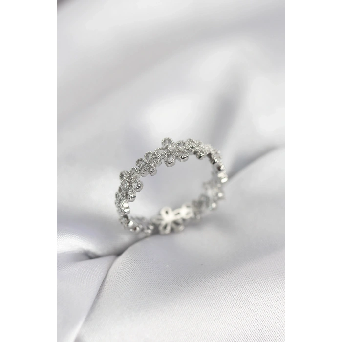 Gümüş Renk Sıralı Çiçek Model Zirkon Taşlı Kadın Yüzük