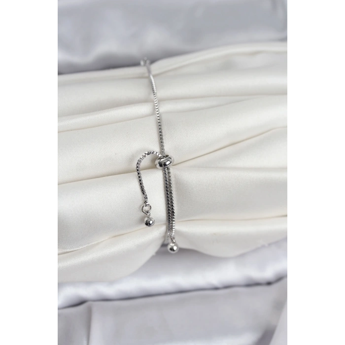 Gümüş Renk Zirkon Taşlı Sıralı Damla Model Asansörlü Kadın Bileklik