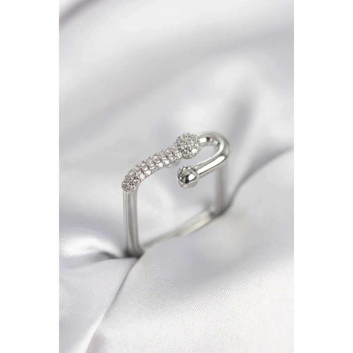 Gümüş Renk Zirkon Taşlı Tifani Model Kare Kadın Yüzük