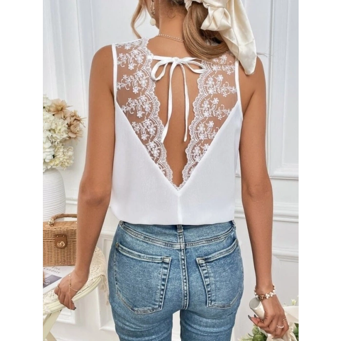 Kadı Askılı V Dantel Yakalı Sırttan Bağcıklı Sandy Bluz