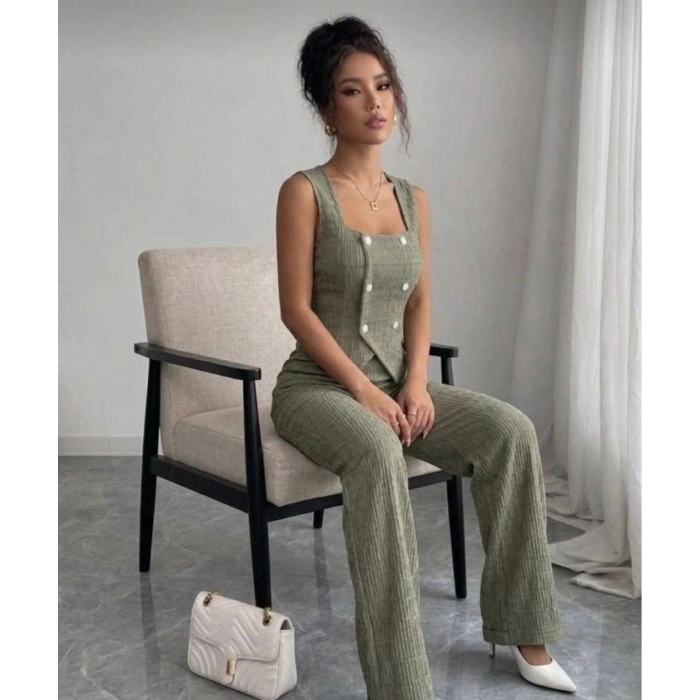 Kadın Düğmeli Bürümcük Kumaş Takım