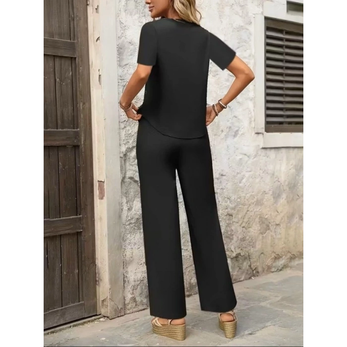 Kadın Kısa Kollu Kayık Yaka önü Asimetrik Detaylı Kısa Sandy Bluz Ve Pantolon Ikili Takım