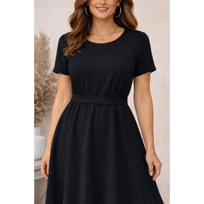 Kadın Kısa Kollu Yuvarlak Yaka Arkadan Düğmeli Viskon Midi Elbise