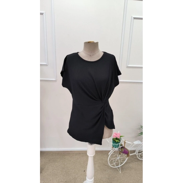 Kadın Kısa Kollu Yuvarlak Yakalı Yandan Sarmal Detaylı Bürümcük Bluz