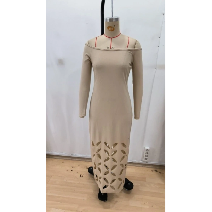 Kadın Madonna Yaka Uzun Kollu Lazer çiçek Kesim Detaylı Uzun Ithal Krep Elbise