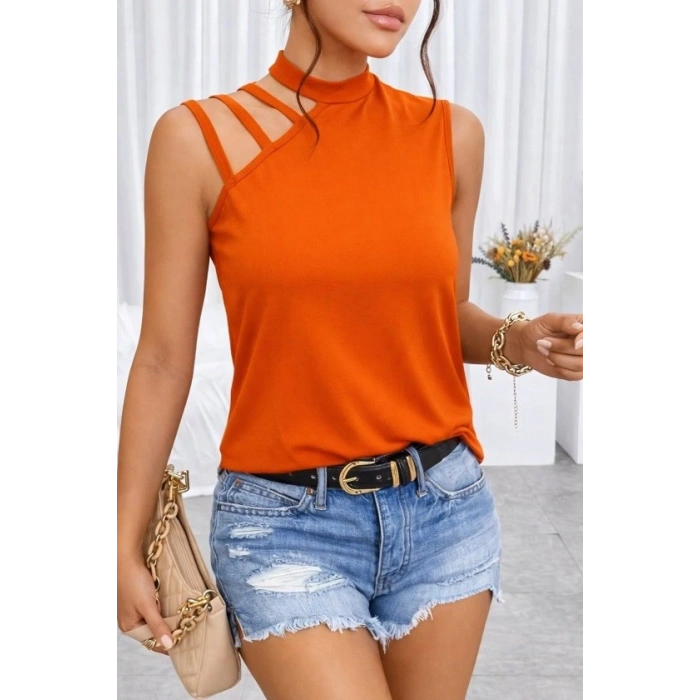 Kadın Omuzdan şerit Detaylı Yarı Balıkçı Yaka Viskon Bluz