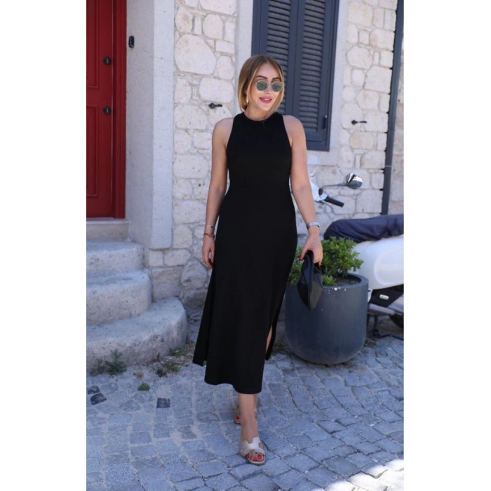 Kadın Omuzlardan Açık Arkadan Toka Detaylı Yırtmaçlı Uzun Viskon Elbise