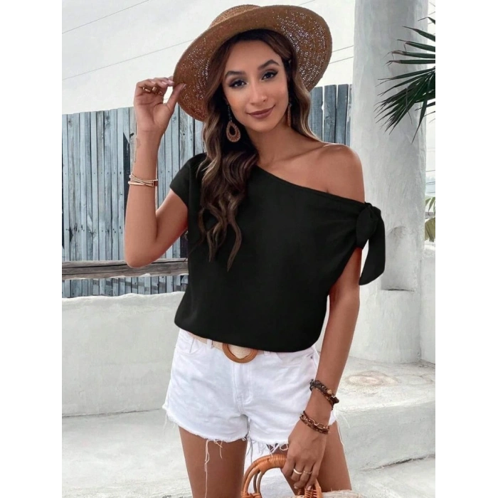 Kadın Tek Omuzu Açık Koldan Bağlamalı Janjan Krep Bluz