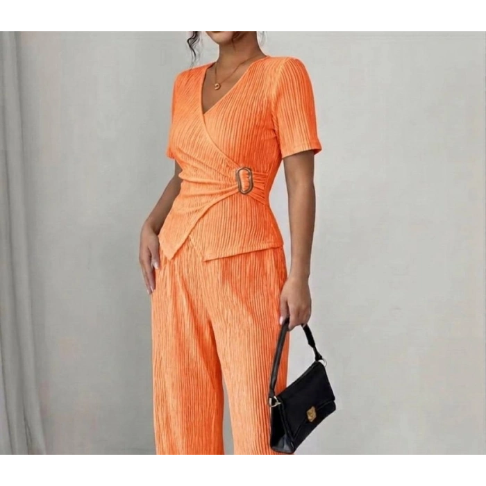 Kadın Toka Detaylı Kruvaze Takım