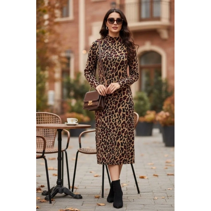 Kadın Uzun Kollu Balıkçı Yaka Leopar Desenli Midi Boy Elbise