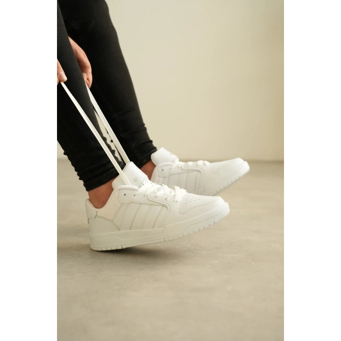 KB-013 Kuback Beyaz Cilt Günlük Erkek Ayakkabı