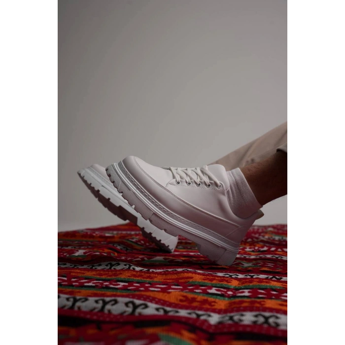 KB-702 Kuback Beyaz Cilt Günlük Erkek Ayakkabı