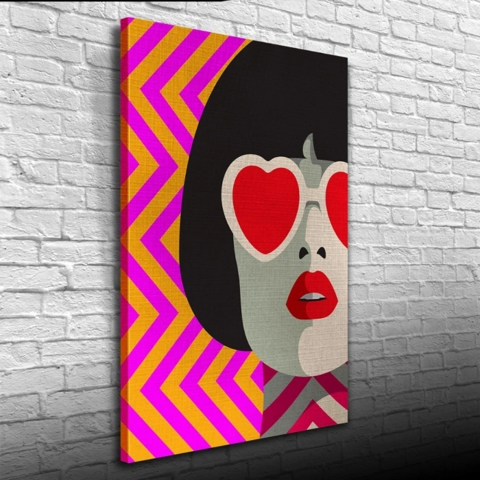 Kırmızı Gözlüklü Kadın Kanvas Tablo 50 x 70