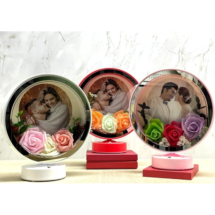 Kişiye Özel Gül Desenli Fotoğraf Alanlı Ledli Çerçeve