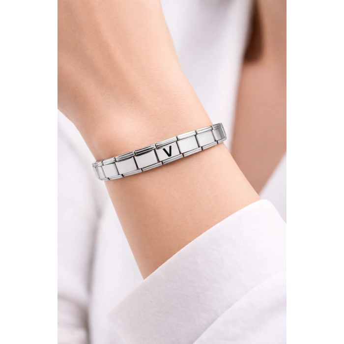 Kişiye Özel V Harfli Çelik Bileklik – Paslanmaz Çelik Bileklik, Zarif Minimal Harf Bileklik