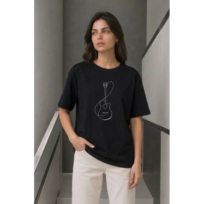 Minimal Gitar Baskılı Tişört T-Shirt Yazlık Kısa Kol Bisiklet Yaka T-Shirt - Siyah