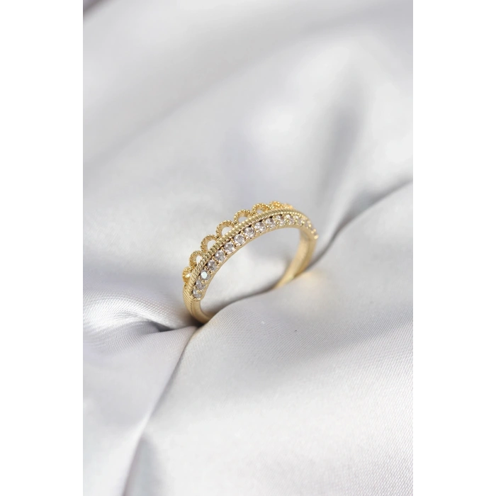 Motif Desenli Gold Renk Zirkon Taşlı Kadın Yüzük