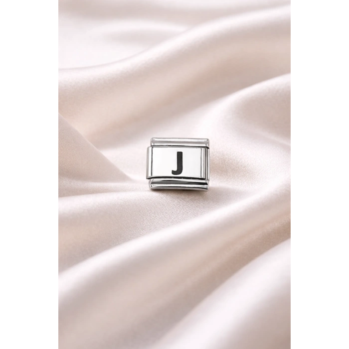 Nomination Uyumlu J Harf Charm | Çelik Bileklik Aksesuarı | Kişiye Özel Harf Modülü | Minimal & Şık Tasarım