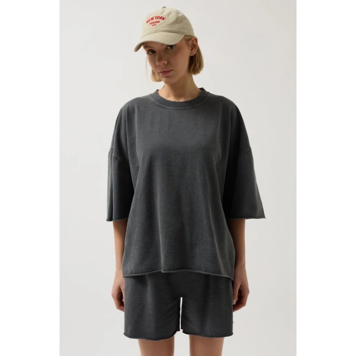 Oversize Lazer Kesim Bisiklet Yaka T-Shirt