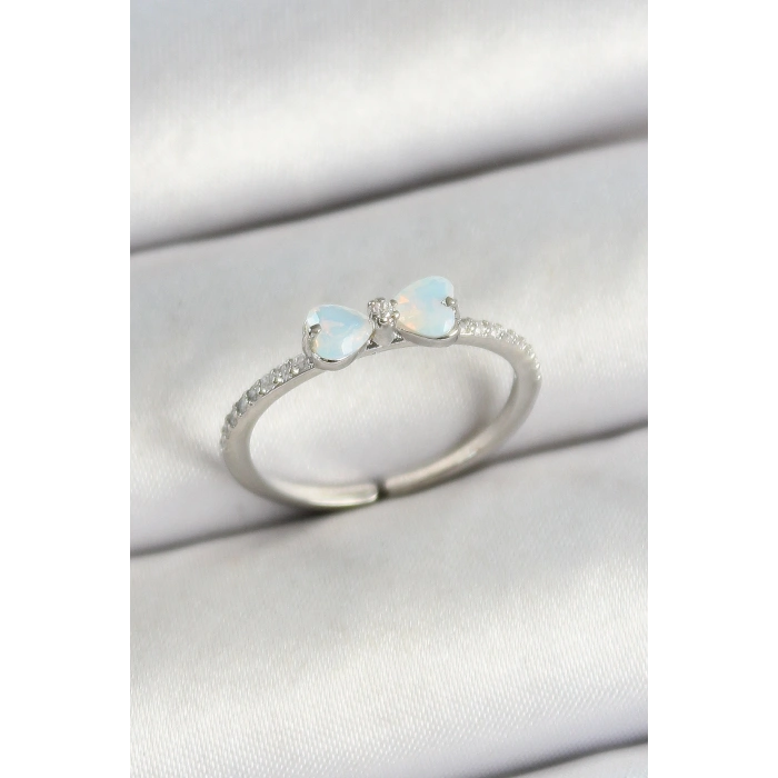 Pirinç Fiyonk Figürlü Zirkon Taşlı Gümüş Renk Ayarlanabilir Kadın Yüzük