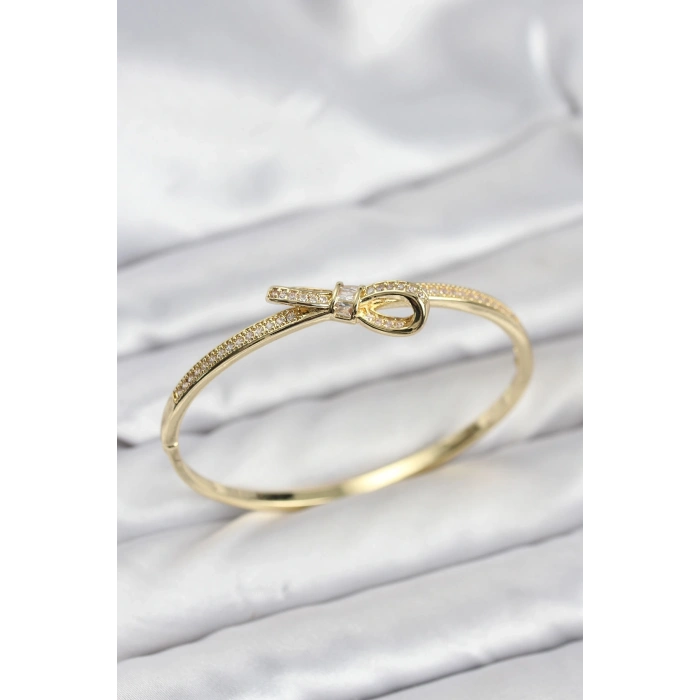 Pirinç Gold Renk Zirkon Taşlı Fiyonk Model Kadın Kelepçe Bileklik