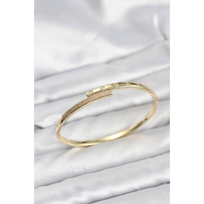 Pirinç Gold Renk Zirkon Taşlı Kadın Kelepçe Bileklik