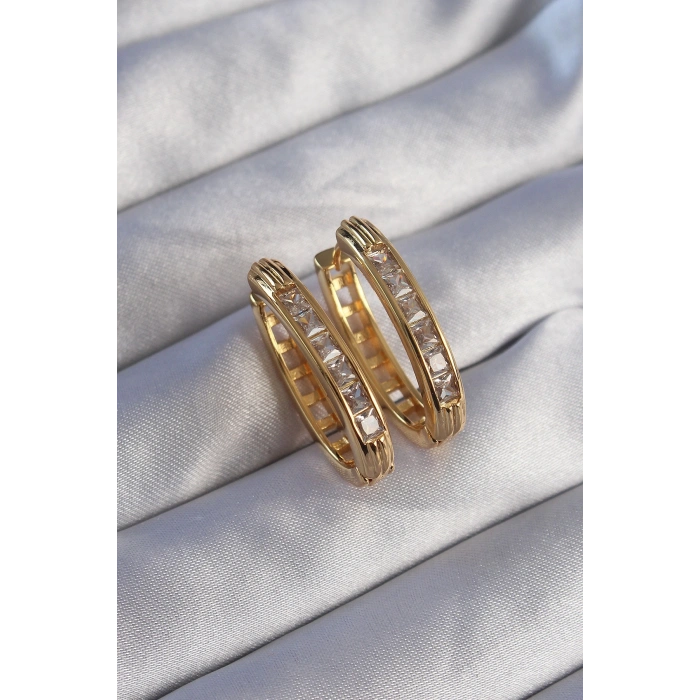 Pirinç Gold Renk Zirkon Taşlı Oval Model Küpe