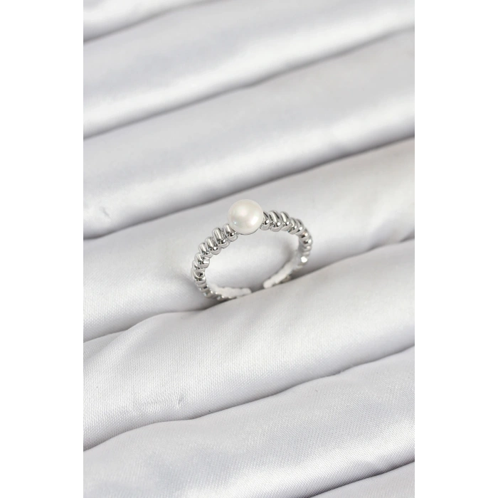 Pirinç Gümüş Renk Göbek İnci Model Kadın Yüzük