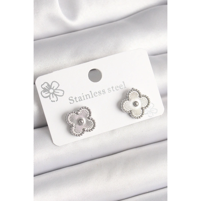 Pirinç Gümüş Renk İşlemeli Yonca Model Kadın Küpe