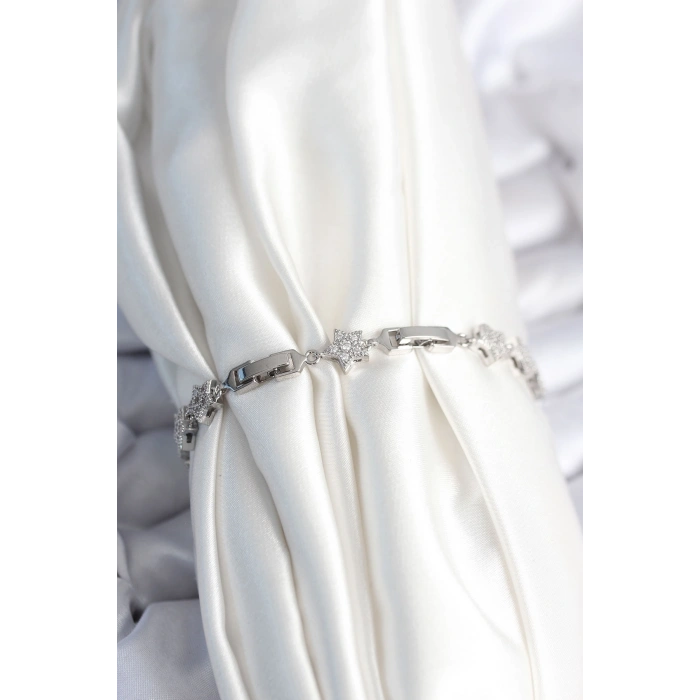 Pirinç Gümüş Renk Yıldız Model Kadın Bileklik