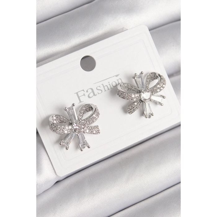 Pirinç Gümüş Renk Zirkon Taşlı Fiyonk Model Kadın Küpe