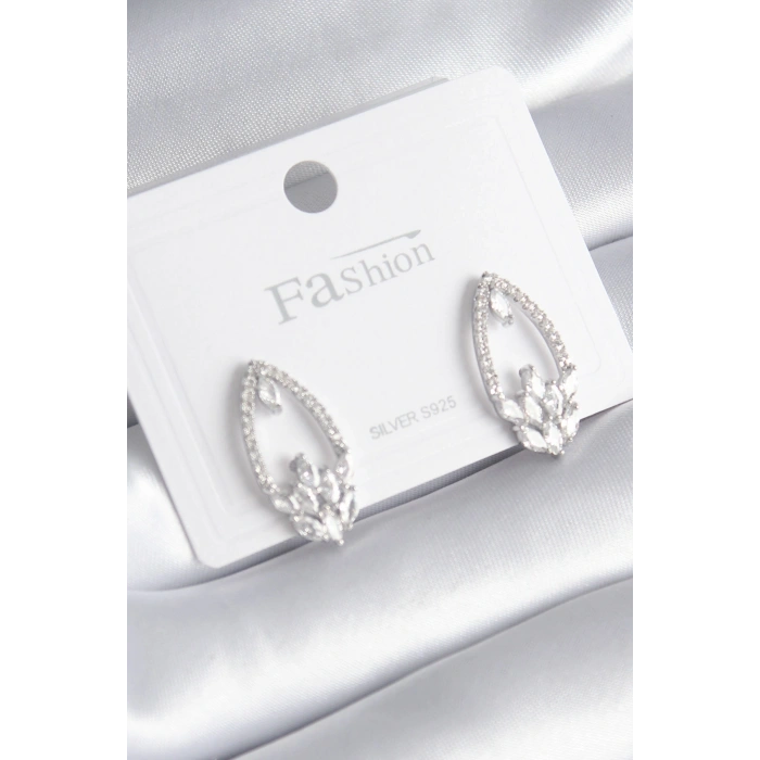 Pirinç Gümüş Renk Zirkon Taşlı Kadın Küpe