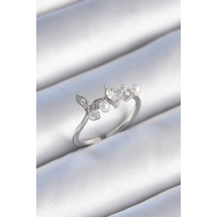 Pirinç Gümüş Renk Zirkon Taşlı Kalp Yaprak Model İnci Detay Kadın Yüzük