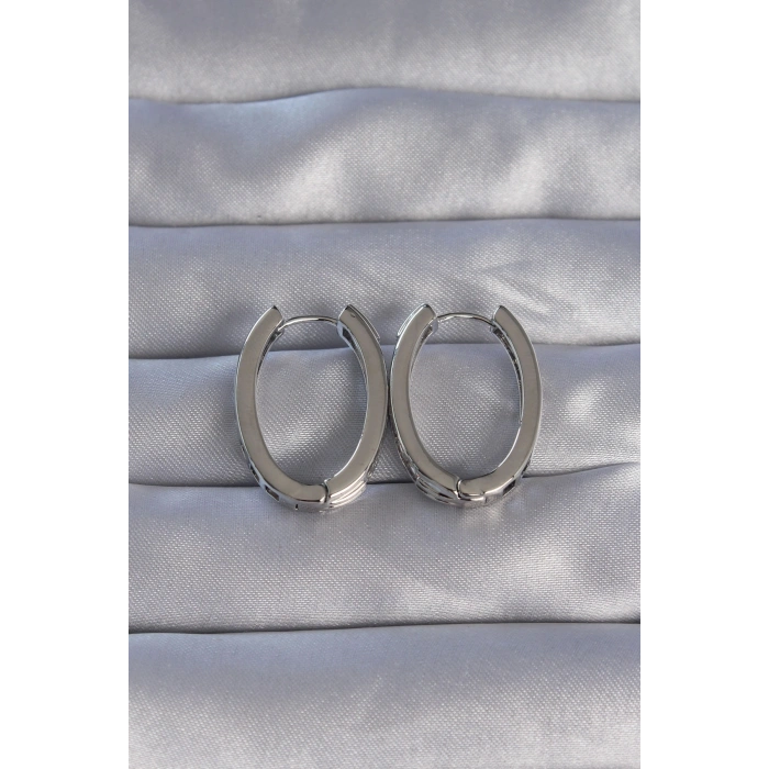 Pirinç Gümüş Renk Zirkon Taşlı Oval Model Küpe