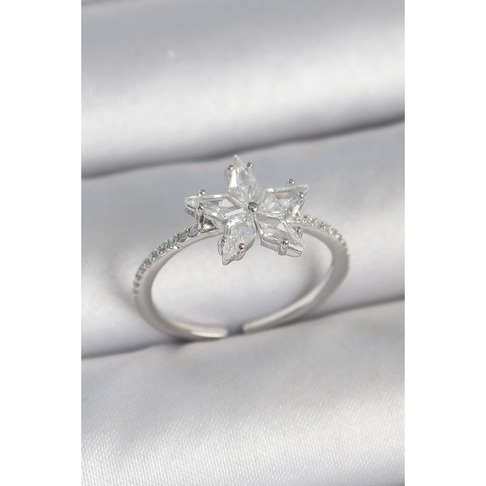 Pirinç Gümüş Renk Zirkon Taşlı Yıldız Model Ayarlanabilir Kadın Yüzük