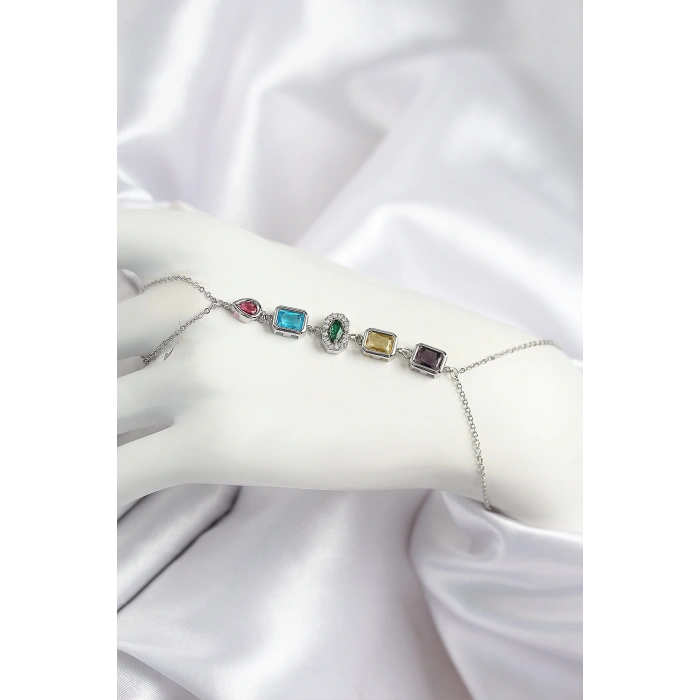 Pirinç Renkli Zirkon Taşlı Model Gümüş Renk Şahmeran