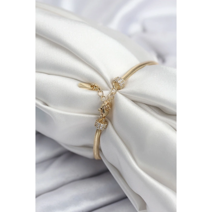 Pirinç VIP Seri Gold Renk Kutup Yıldızı Model Kadın Bileklik