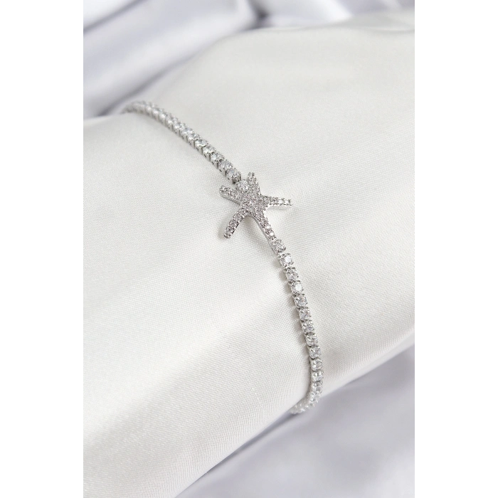 Pirinç Zirkon Taşlı Deniz Yıldızı Model Gümüş Renk Kadın Bileklik