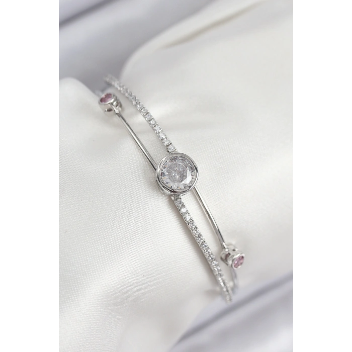 Pirinç Zirkon Taşlı Pırlanta Model Gümüş Renk Kadın Bileklik