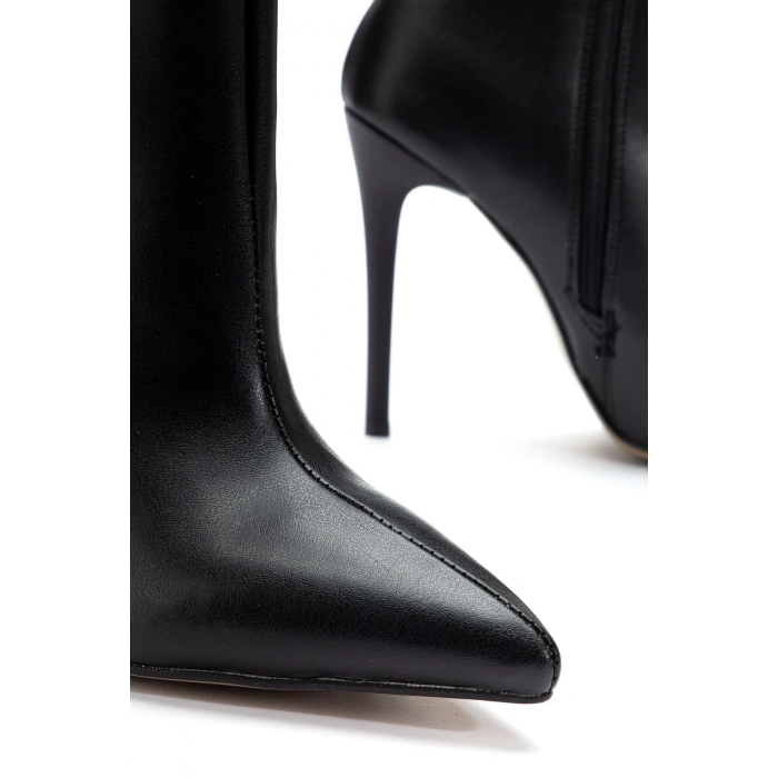 S-2008 Siyah Fermuarlı Sivri Burun İnce Topuk Günlük Kadın Bot