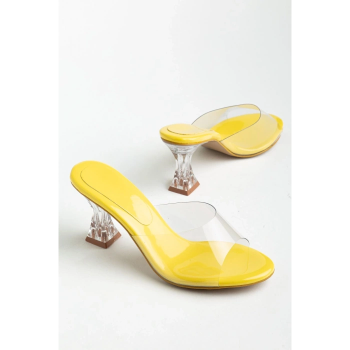 S-619 Sarı Rugan Şeffaf Bantlı Şeffaf Topuklu Yuvarlak Burunlu Kadın Terlik