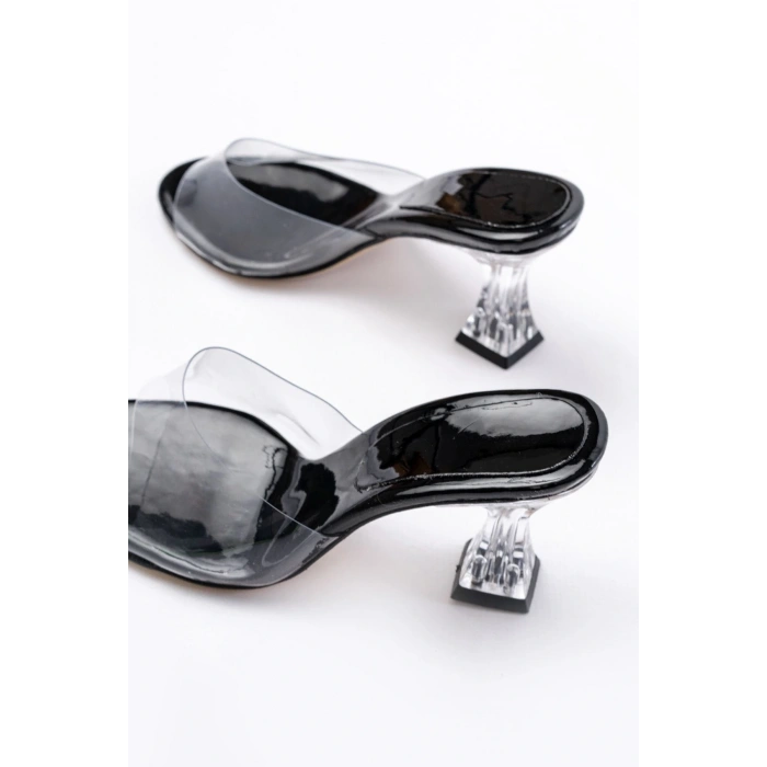 S-619 Siyah Rugan Şeffaf Bantlı Şeffaf Topuklu Yuvarlak Burunlu Kadın Terlik