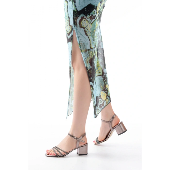 S-889  Platin 3 Bantlı Topuklu Kadın Ayakkabı